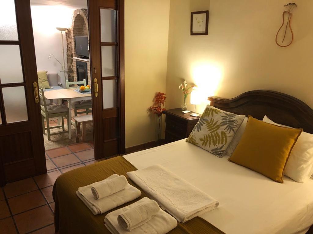 Apartamento Familiar En Toledo, Con 2 Dormitorios, Camas De Matrimonio, Ideal Ubicacion Y Fantasticas Vistas Appartamento