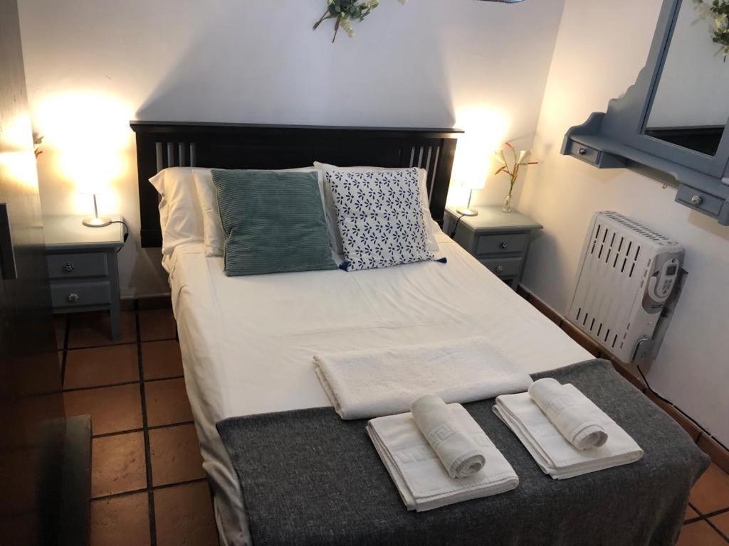 Apartamento Familiar En Toledo, Con 2 Dormitorios, Camas De Matrimonio, Ideal Ubicacion Y Fantasticas Vistas * Toledo
