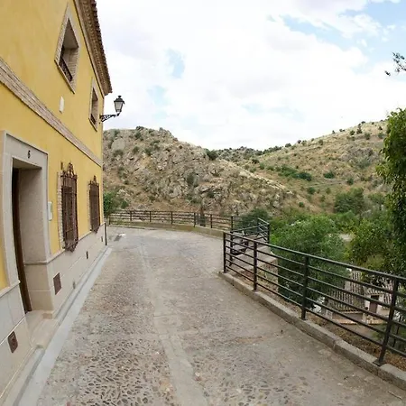 Apartamento Familiar En Toledo, Con 2 Dormitorios, Camas De Matrimonio, Ideal Ubicacion Y Fantasticas Vistas Exterior photo