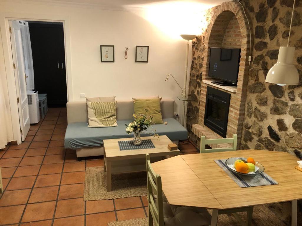 Apartamento Familiar En Toledo, Con 2 Dormitorios, Camas De Matrimonio, Ideal Ubicacion Y Fantasticas Vistas Toledo