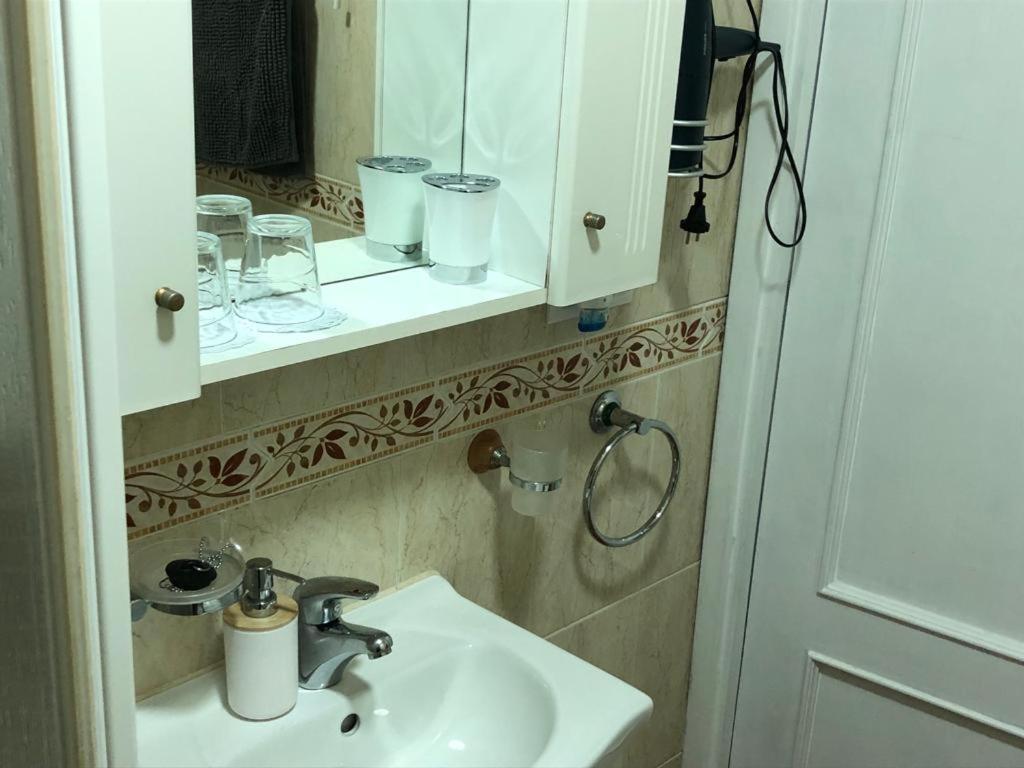 Apartment Apartamento Familiar En Toledo, Con 2 Dormitorios, Camas De Matrimonio, Ideal Ubicacion Y Fantasticas Vistas Toledo